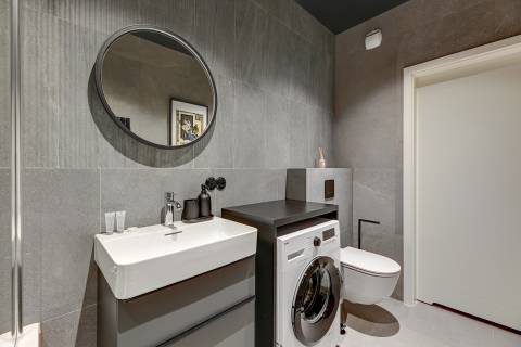 Blue Mandarin Apartments