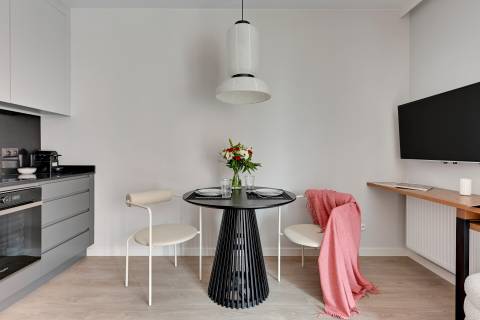 Blue Mandarin Apartments