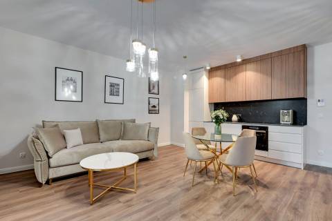 Blue Mandarin Apartments