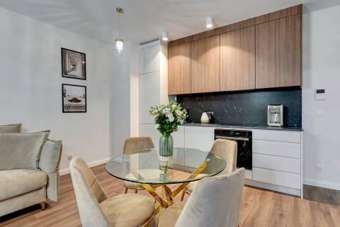 Blue Mandarin Apartments