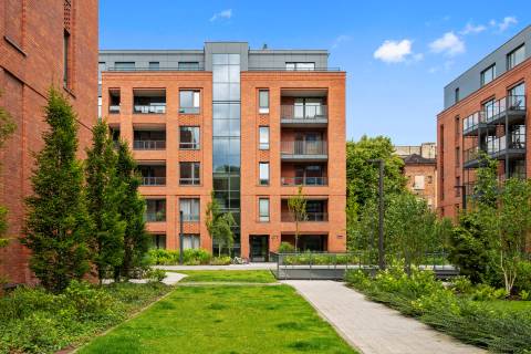 Blue Mandarin Apartments