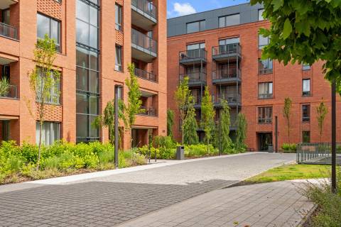 Blue Mandarin Apartments