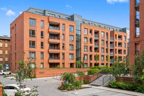 Blue Mandarin Apartments