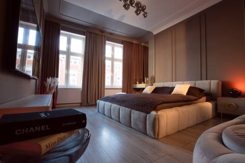 Blue Mandarin Apartments