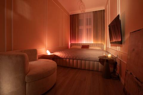 Blue Mandarin Apartments