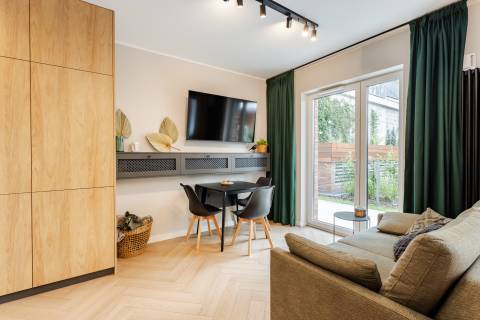 Blue Mandarin Apartments