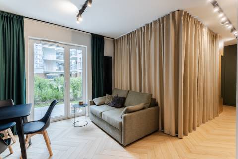 Blue Mandarin Apartments