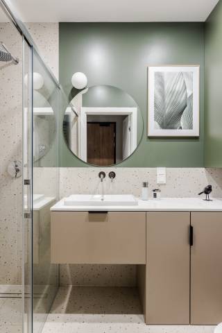 Blue Mandarin Apartments