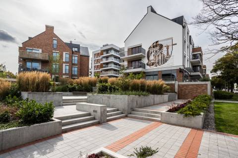 Blue Mandarin Apartments