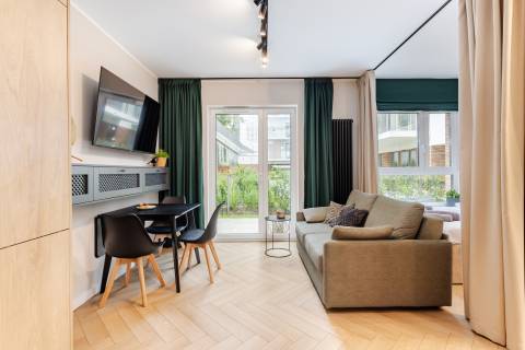 Blue Mandarin Apartments