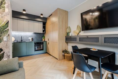 Blue Mandarin Apartments