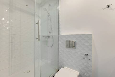 Blue Mandarin Apartments