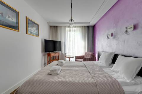 Blue Mandarin Apartments