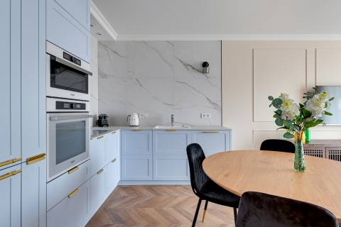 Blue Mandarin Apartments