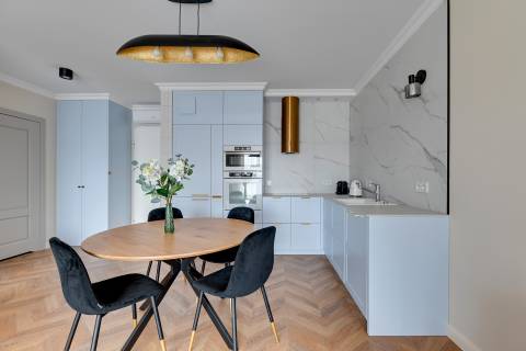 Blue Mandarin Apartments