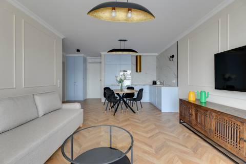 Blue Mandarin Apartments