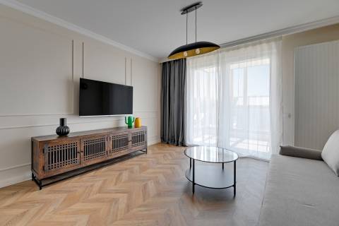 Blue Mandarin Apartments