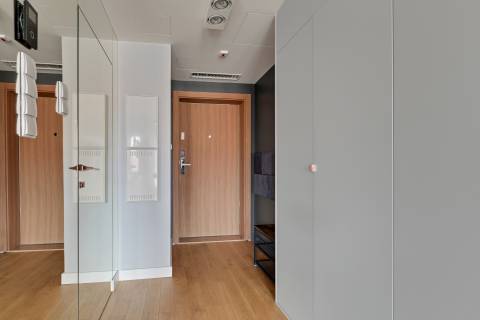 Blue Mandarin Apartments