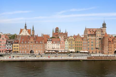 Blue Mandarin Apartments