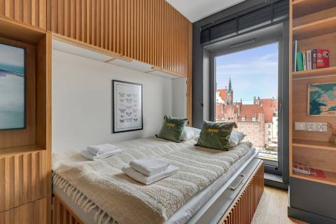 Blue Mandarin Apartments