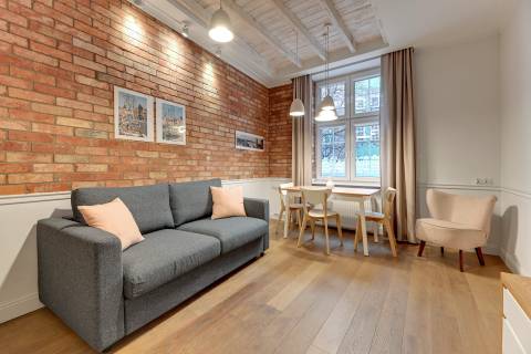 Blue Mandarin Apartments