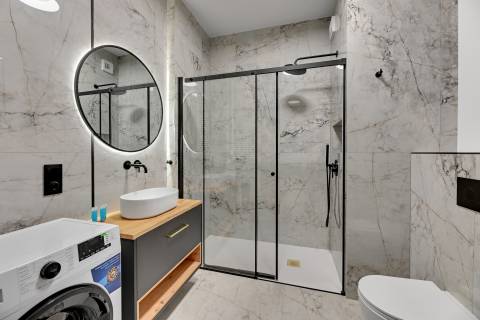 Blue Mandarin Apartments