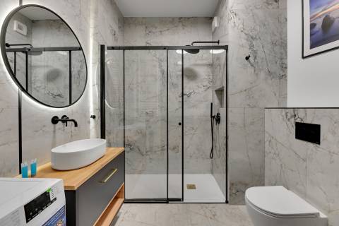 Blue Mandarin Apartments