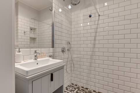 Blue Mandarin Apartments