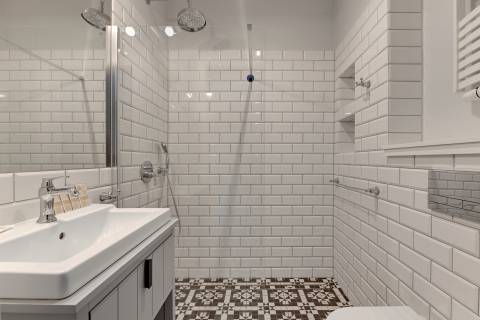 Blue Mandarin Apartments