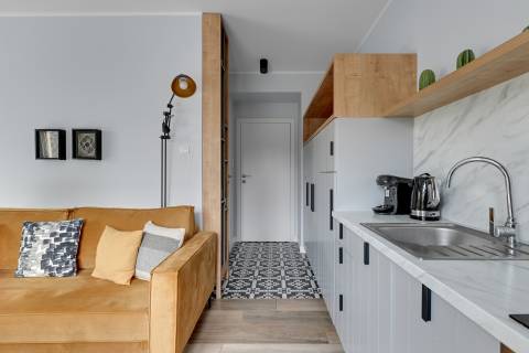 Blue Mandarin Apartments