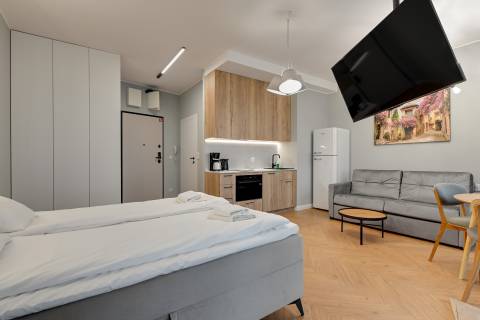 Blue Mandarin Apartments