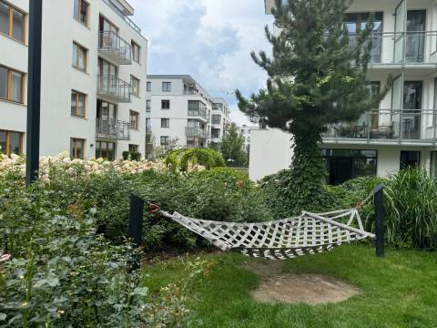 Blue Mandarin Apartments