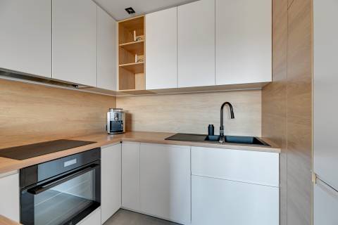 Blue Mandarin Apartments