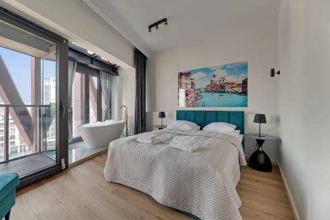 Blue Mandarin Apartments