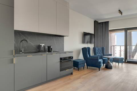 Blue Mandarin Apartments