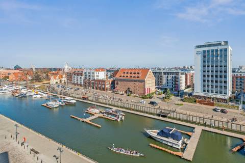 Blue Mandarin Apartments