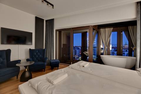 Blue Mandarin Apartments