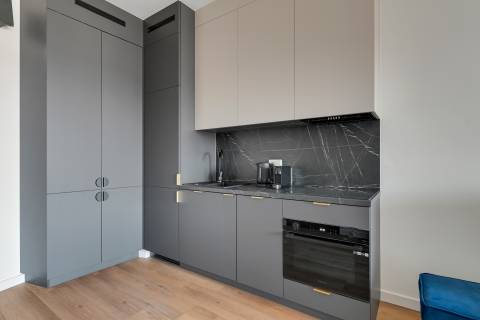 Blue Mandarin Apartments