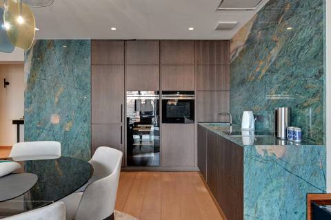 Blue Mandarin Apartments