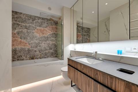 Blue Mandarin Apartments