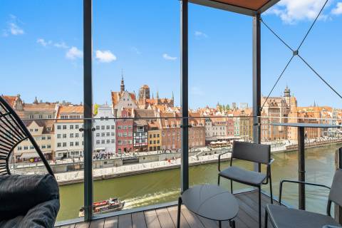 Blue Mandarin Apartments