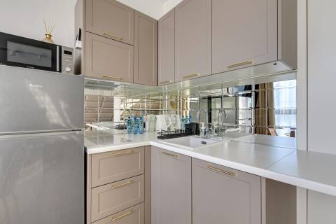 Blue Mandarin Apartments