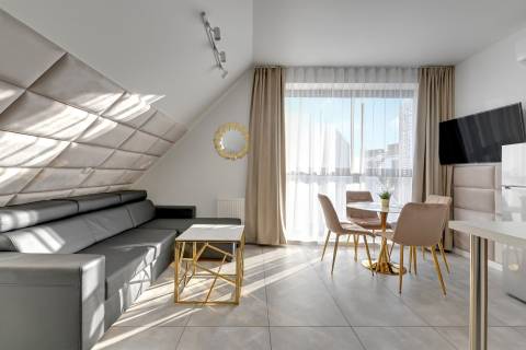 Blue Mandarin Apartments