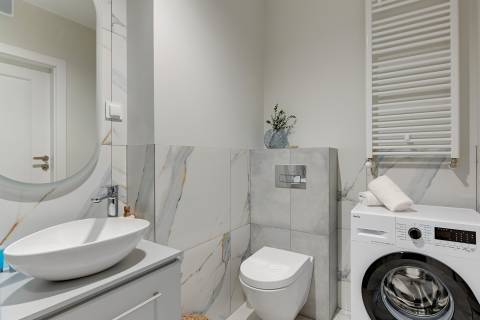 Blue Mandarin Apartments