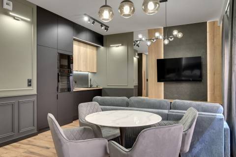 Blue Mandarin Apartments