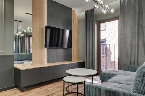 Blue Mandarin Apartments