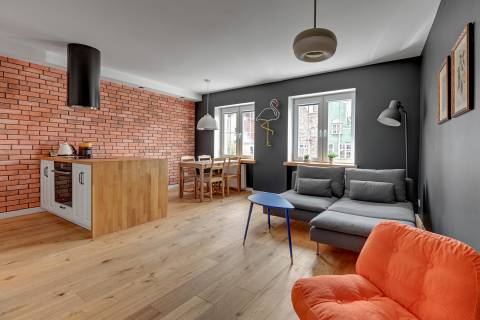 Blue Mandarin Apartments