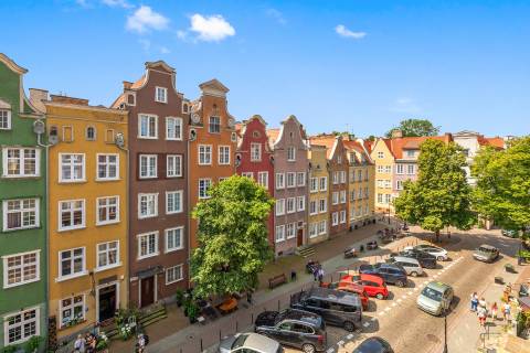 Blue Mandarin Apartments