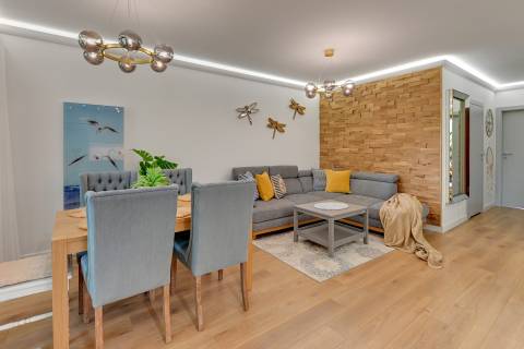 Blue Mandarin Apartments