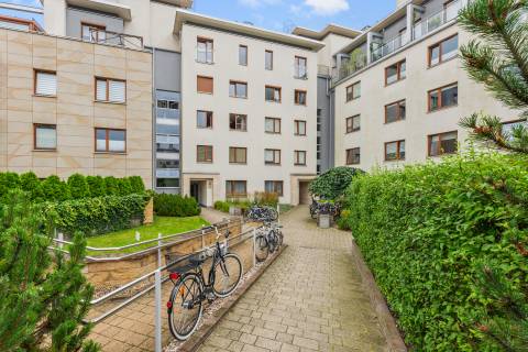 Blue Mandarin Apartments